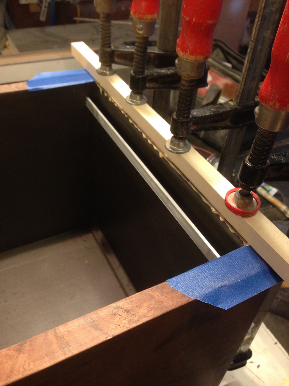 titebond glue on edgbanding